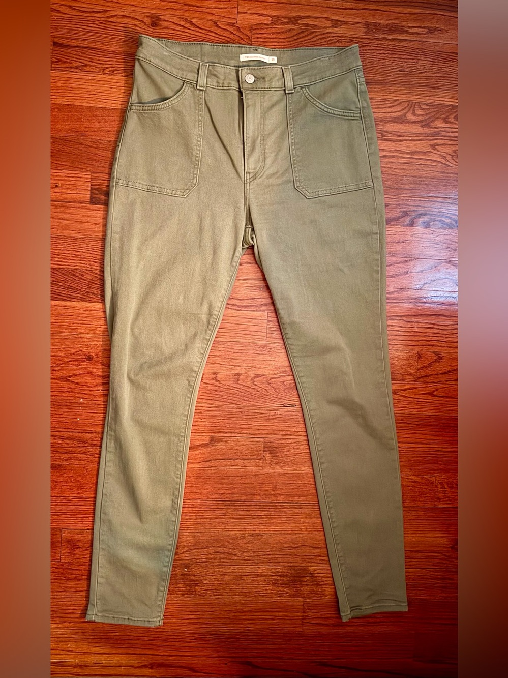 Levi's 721 High-Rise Skinny Jeans Moss Green - Size 31x30